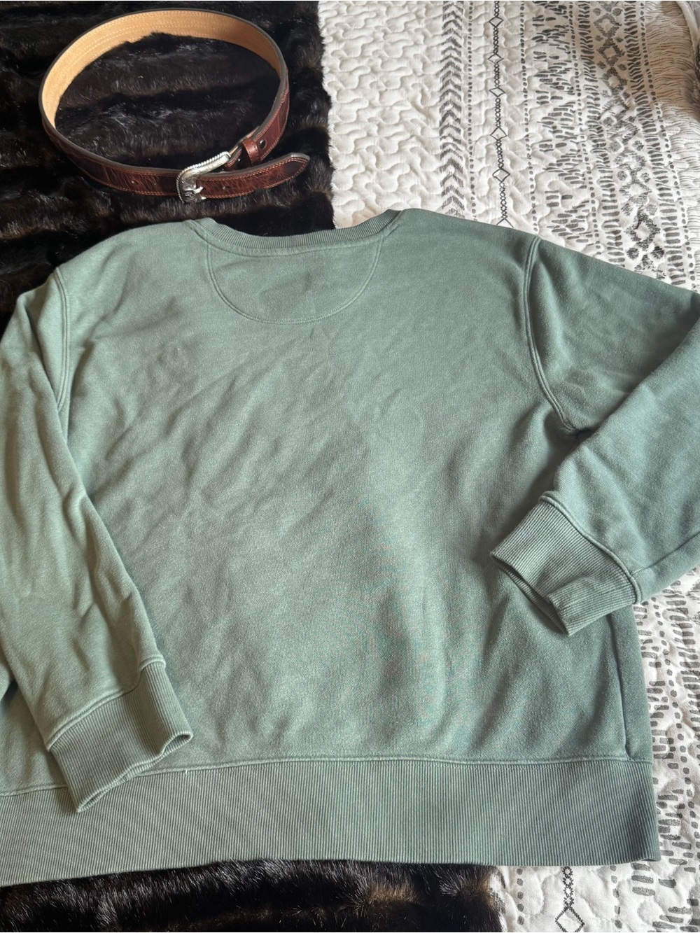 Caterpillar Green Sweatshirt ππ€ | Womenβs L | Fall ππΎ - Picture 2 of 4